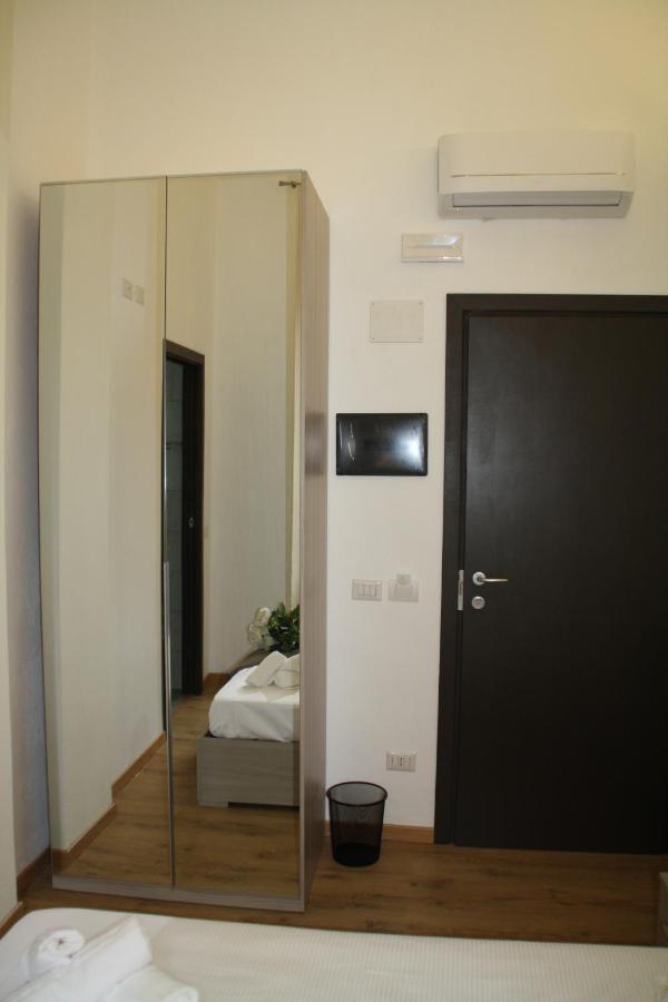 Le Colonne Milano Bed & Breakfast Eksteriør bilde